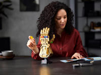 LEGO set 76191-1 Infinity Gauntlet - Image 8