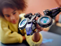 LEGO set 76211-1 Shuri's Sunbird - Image 11