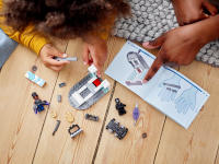 LEGO set 76212-1 Shuri's Lab - Image 9
