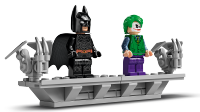 LEGO set 76240-1 Batmobile Tumbler - Image 20