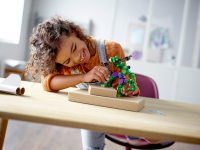 LEGO set 76241-1 Hulk Mech Armor - Image 7