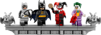 LEGO set 76271-1 Batman: The Animated Series Gotham City - Image 6