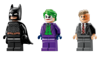 LEGO set 76303-1 Batman Tumbler vs. Two-Face & The Joker - Image 5