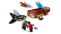 LEGO set 76310-1 Iron Man Car & Black Panther vs. Red Hulk - Image 4