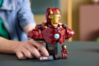 LEGO set 76327-1 Iron Man MK4 Bust - Image 8
