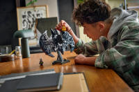 LEGO set 76330-1 Batman Logo - Image 3