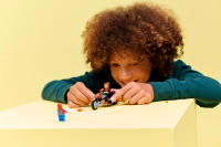 LEGO set 76335-1 Spider-Man vs. Ghost Rider Motorcycle - Image 8