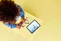 LEGO set 76336-1 Spider-Man Car vs. Venomized Wolverine - Image 11