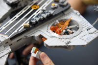 LEGO set 76354-1 S.H.I.E.L.D. Helicarrier - Image 5
