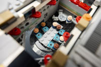 LEGO set 76354-1 S.H.I.E.L.D. Helicarrier - Image 9