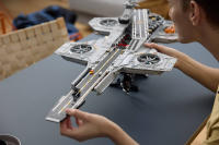 LEGO set 76354-1 S.H.I.E.L.D. Helicarrier - Image 21