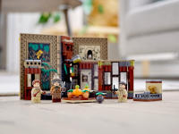 LEGO set 76384-1 Hogwarts Moment: Herbology Class - Image 4