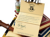 LEGO set 76391-1 Hogwarts Icons Collectors' Edition - Image 15