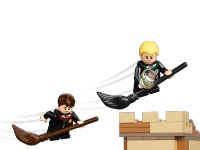 LEGO set 76395-1 Hogwarts: First Flying Lesson - Image 14