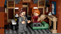 LEGO set 76407-1 The Shrieking Shack & Whomping Willow - Image 5