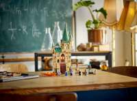 LEGO set 76413-1 Hogwarts: Room of Requirement - Image 9