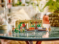 LEGO set 76445-1 Hogwarts Castle: Herbology Class - Image 8