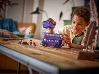 LEGO set 76446-1 Knight Bus Adventure - Image 7