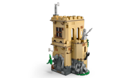 LEGO set 76447-1 Hogwarts Castle: Flying Lessons - Image 6