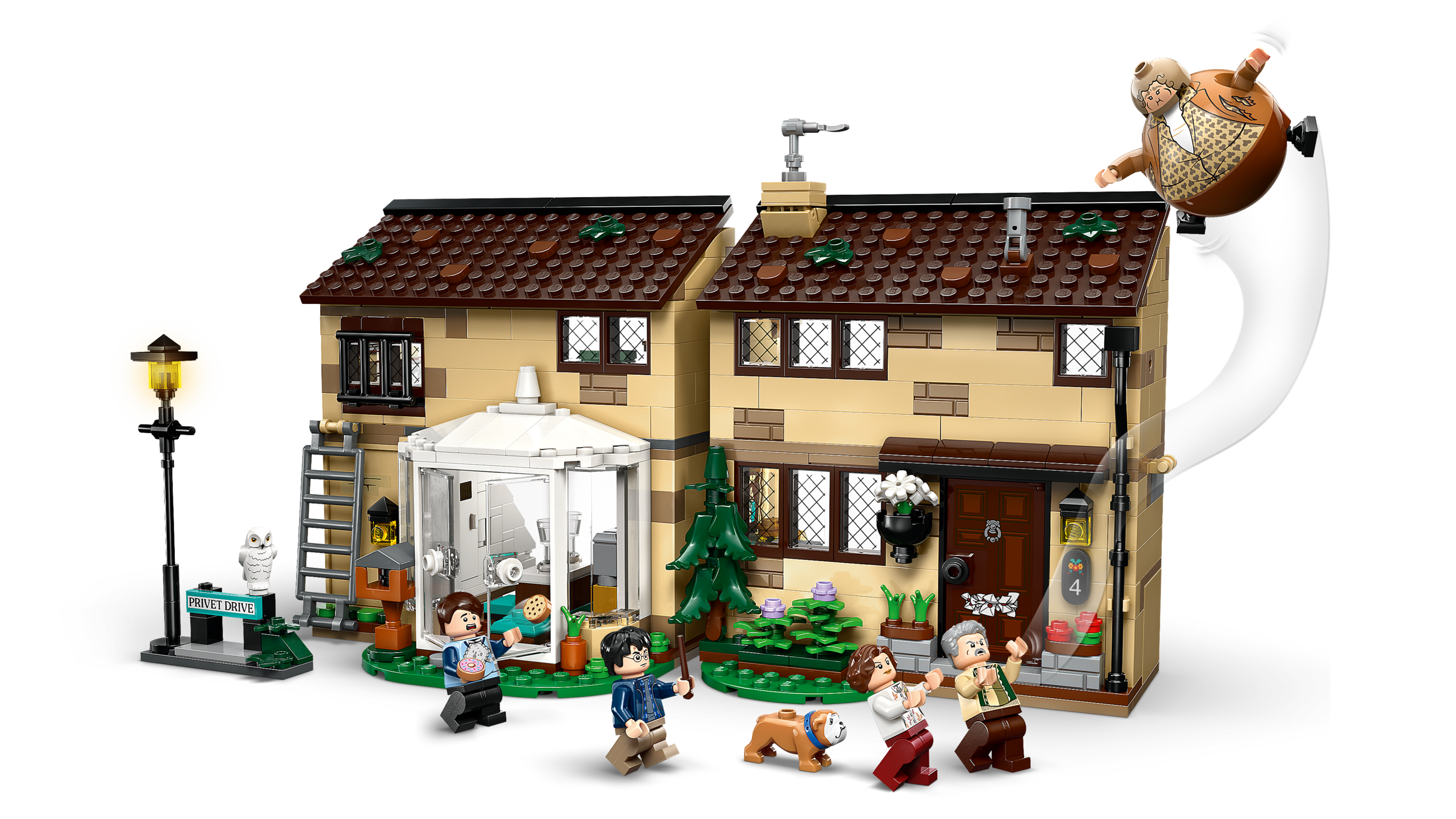 LEGO set 76451-1 Privet Drive: Aunt Marge's Visit - Image 1