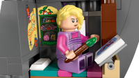 LEGO set 76467-1 Luna Lovegood's House - Image 7