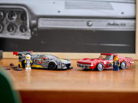 LEGO set 76903-1 Chevrolet Corvette C8.R Race Car and 1969 Chevrolet Corvette - Image 3