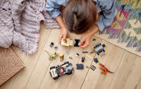 LEGO set 76951-1 Pyroraptor & Dilophosaurus Transport - Image 9