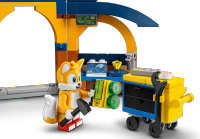 LEGO set 76991-1 Tails' Workshop and Tornado Plane - Image 4