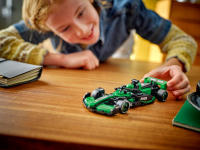 LEGO set 77247-1 KICK Sauber F1 Team C44 Race Car - Image 7