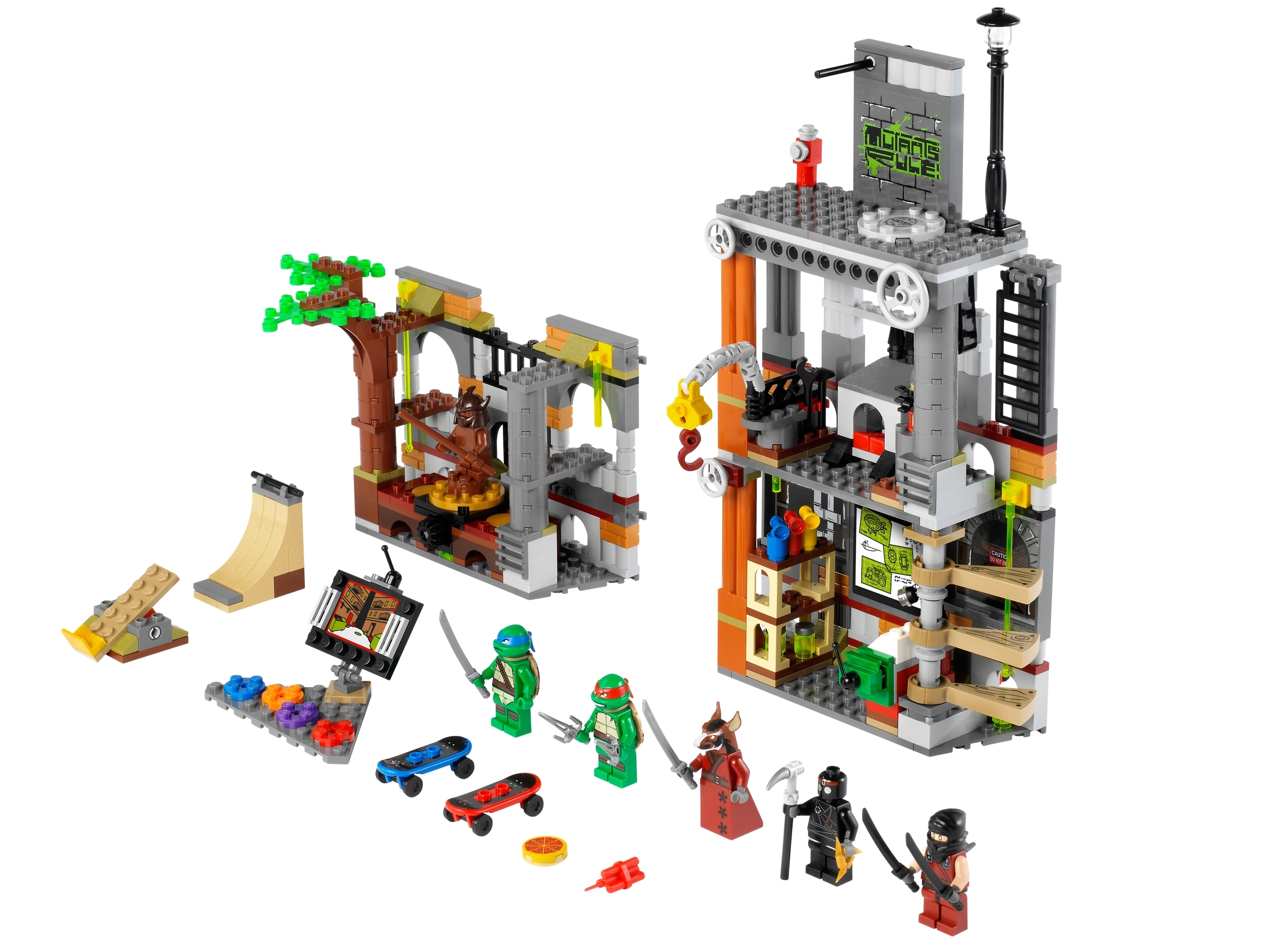 LEGO set 79103-1 Turtle Lair Attack - Image 1