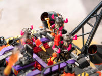 LEGO set 80011-1 Red Son's Inferno Truck - Image 5