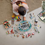 LEGO set 80036-1 The City of Lanterns - Image 4