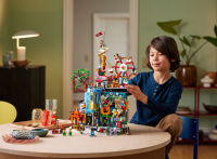 LEGO set 80054-1 Megapolis City 5th Anniversary - Image 8